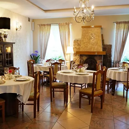 Folwark W Szczerym Polu 3*