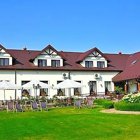 ベッド・アンド・ブレックファスト Folwark W Szczerym Polu Zaręby Kościelne