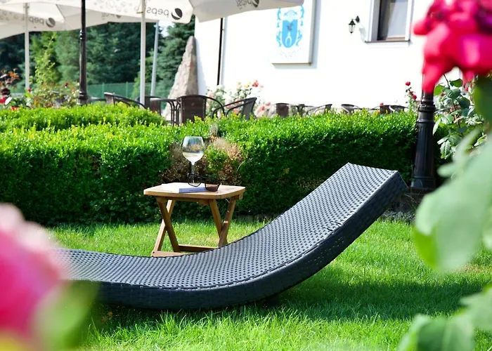 Bed & Breakfast Folwark W Szczerym Polu 3*