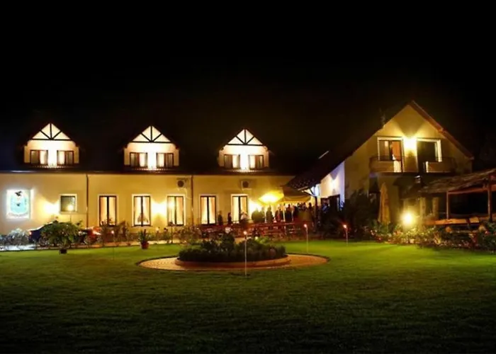 Bed & Breakfast Folwark W Szczerym Polu Zareby Koscielne