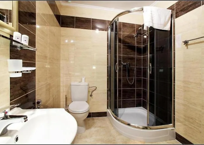 Bed & Breakfast Folwark W Szczerym Polu 3*